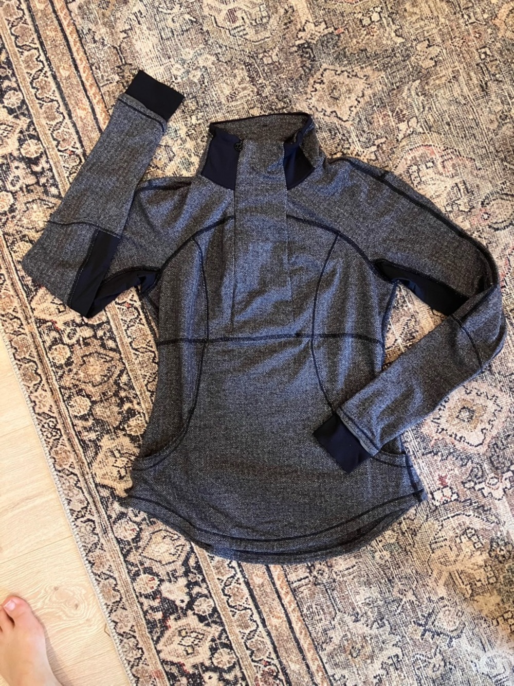 lululemon athletica Heathered Gray Black Trim Half-Zip Pullover